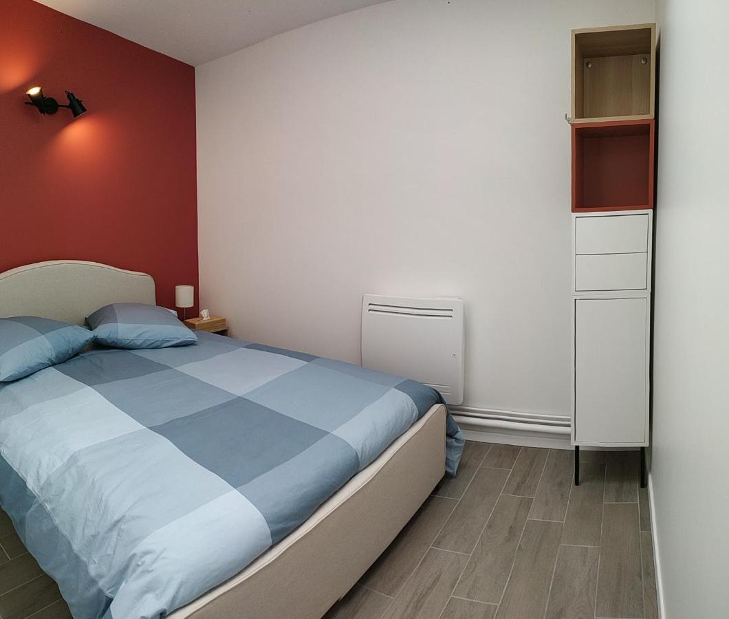 Charmant Et Lumineux Logement, Au Coeur De Кабур Екстериор снимка